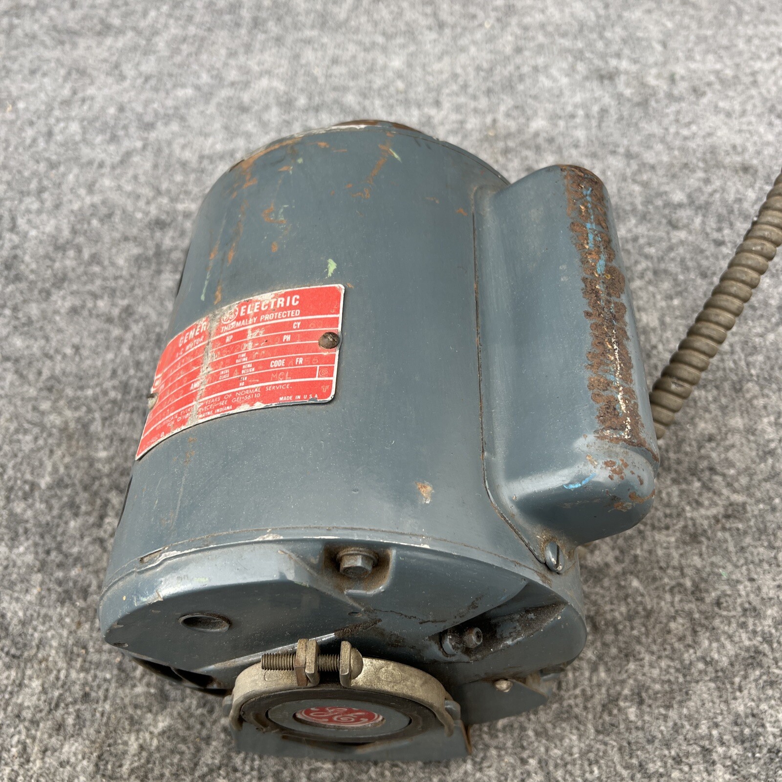 GE 5KC43MG389FX 1/2hp 1725rpm 115/208/230V 1 Pase AC Motor Used