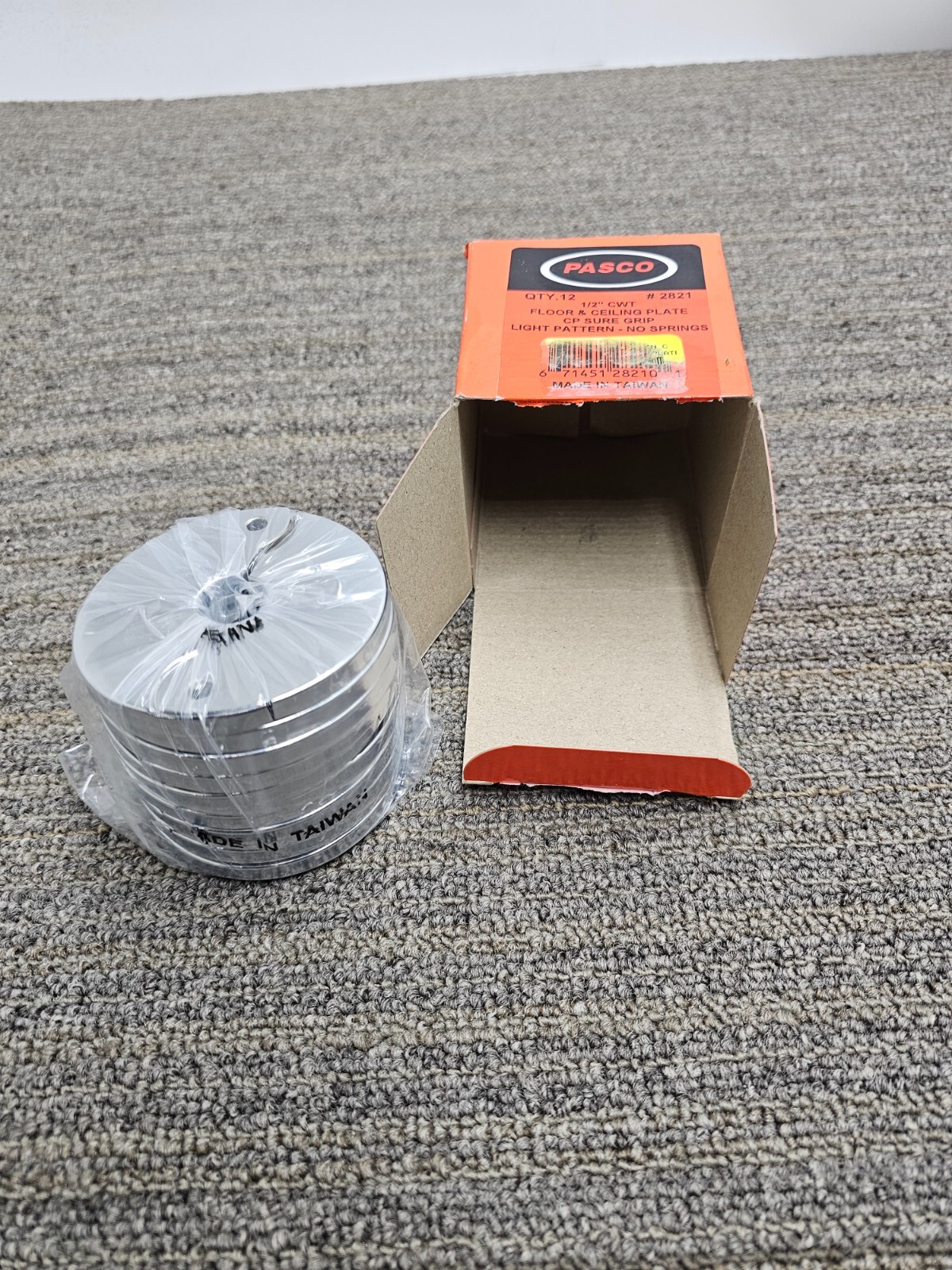 (QTY 12) Pasco 1/2″ CWT Econo Floor Ceiling Plate #2821 CP Sure Grip Light