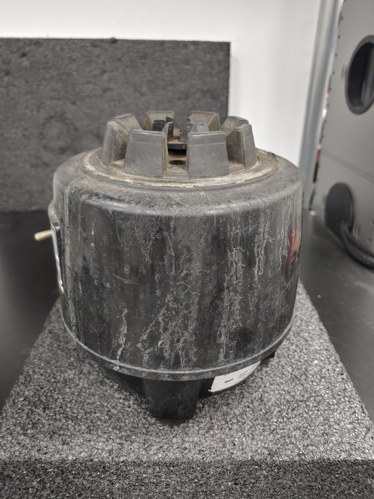 WARING COMMERCIAL BLENDER HGBPBKS6 HGB150 No Jar No Lid Base Only