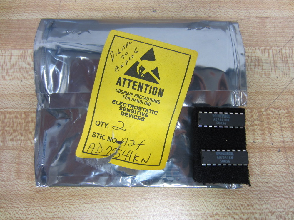 Intersil AD7541KN Integrated Circuit S8836 (Pack of 2)