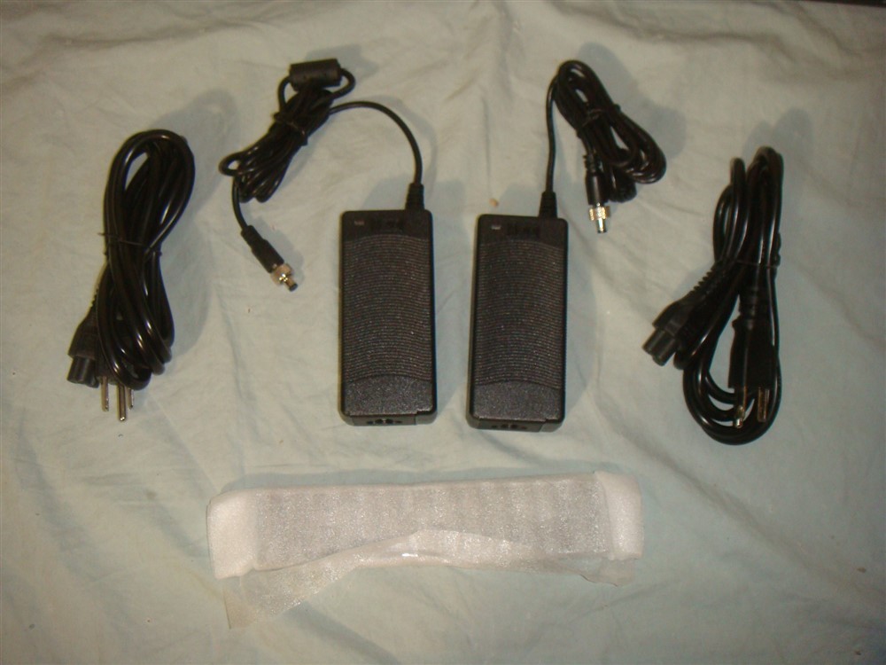 2 QTY STRATACACHE SCALA R1505G DIGITAL SIGNAGE MEDIA PLAYERS – READ!