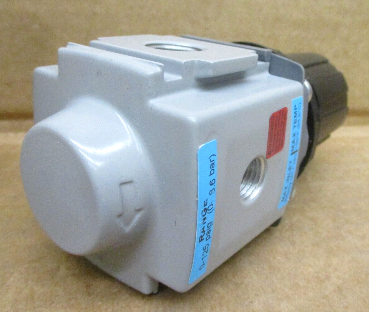 Dixon R18-03R 3/8″ Regulator 0-125 psig Range 49625HI