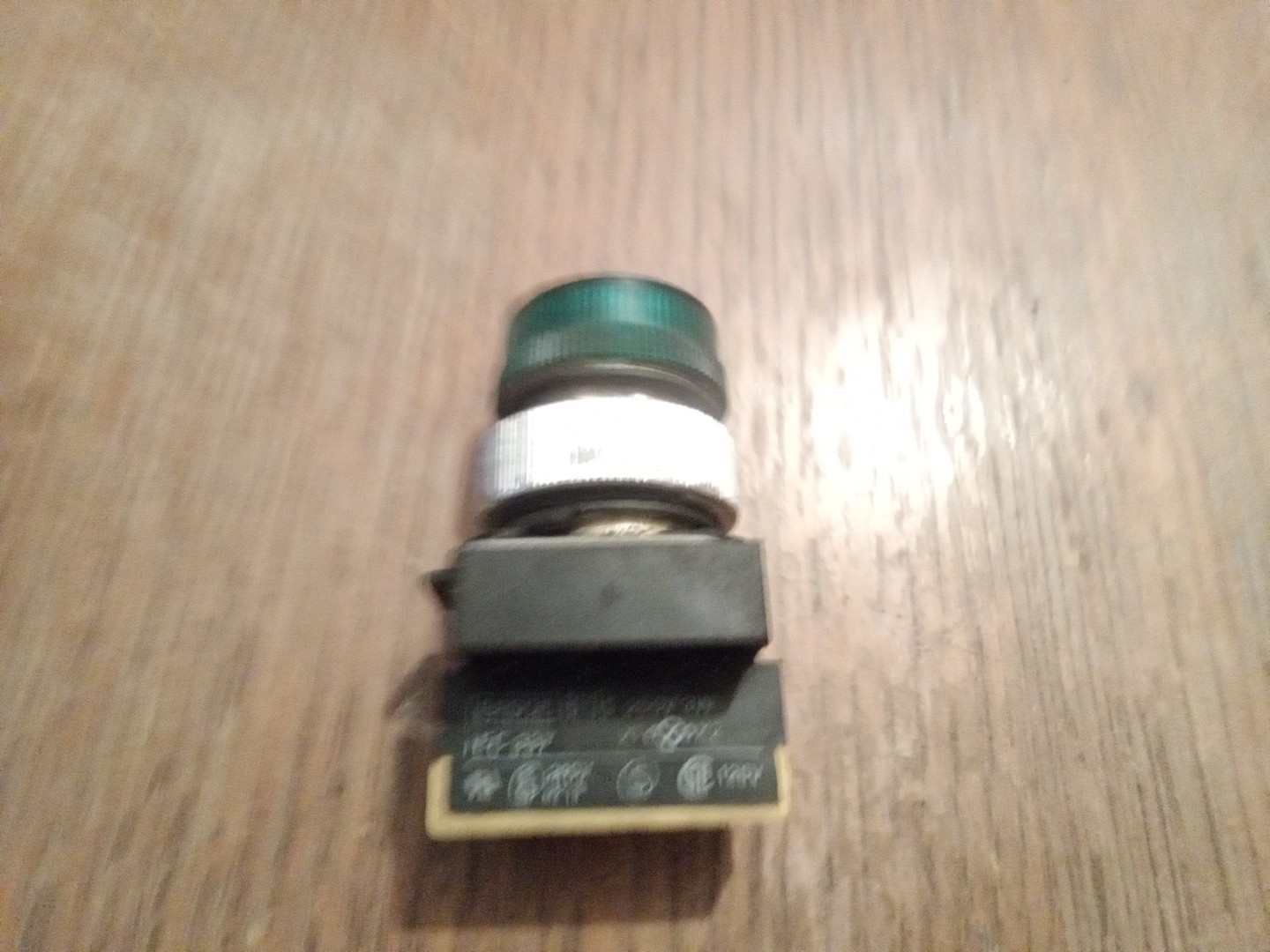 ERSCE BL9S 250V 3W Green Pilot Light