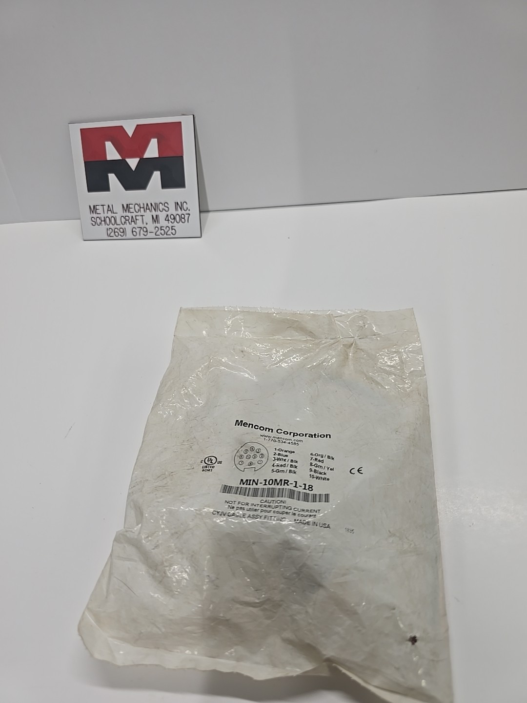NEW IN PACKAGING MENCOM MIN-10MR1-18