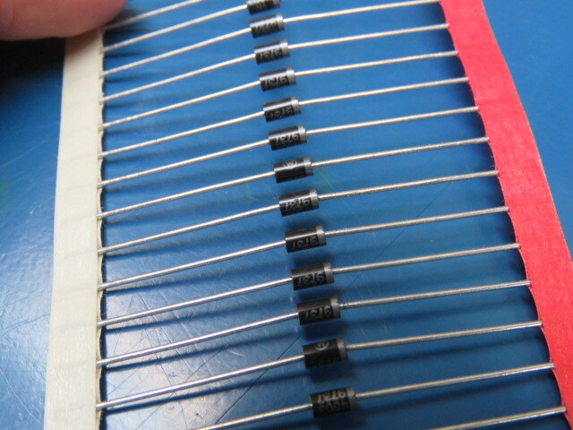 MOTOROLA 1N4003RL Qty of 5000 per Lot MOTOROLA 1N4003RL