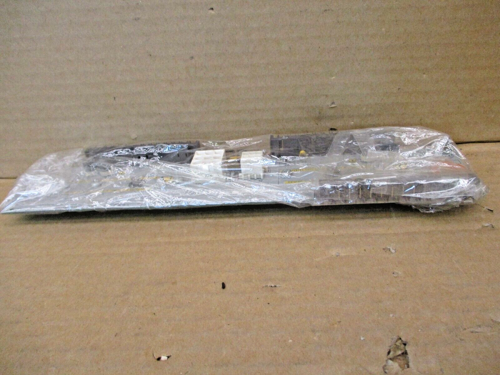 1P00028G01 Rev 3 05665721A 5TND1 Assembled in Thailand B0718 46303HAT
