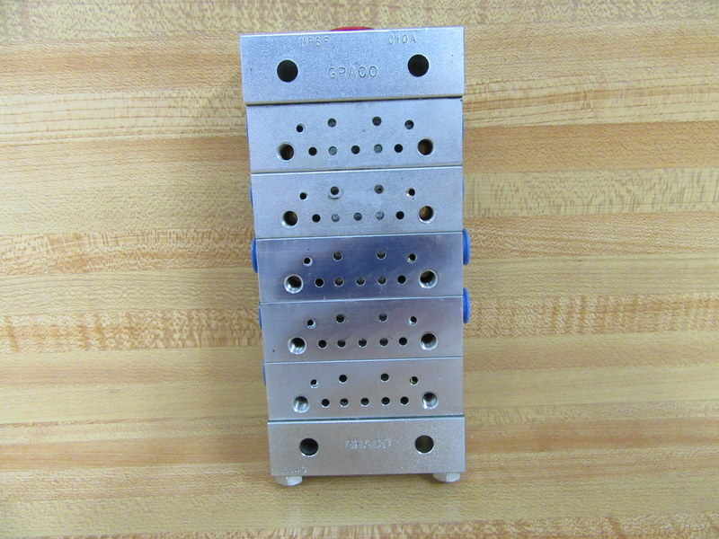 Graco 24G487 Divider Valve Base Plate