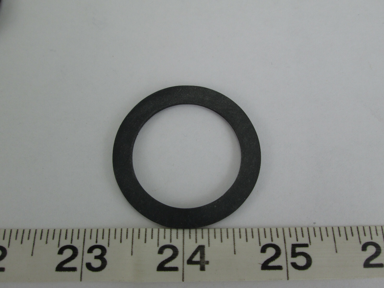 Lot of 130 Rubber Gasket Washer Ring Seals App. 1-9/16″ OD x 1-3/16″ ID
