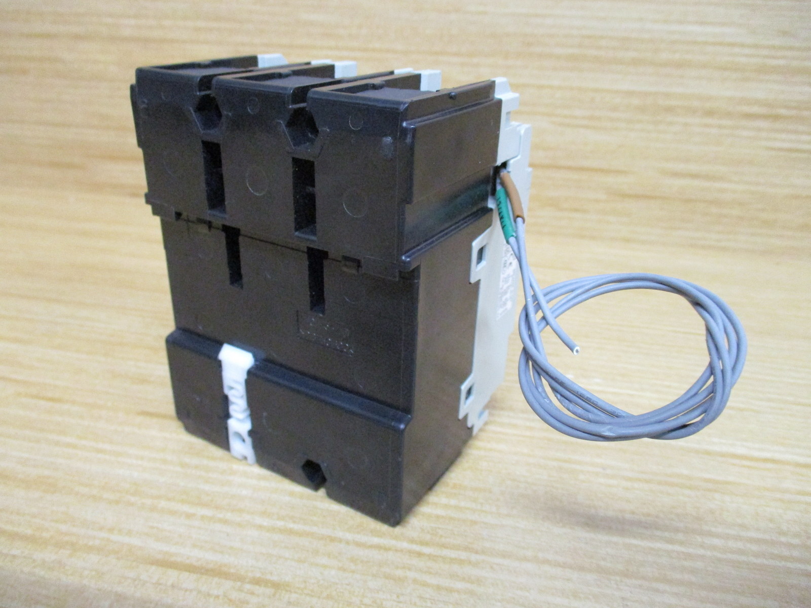Fuji Electric BW100EAGU-3P100 100A Circuit Breaker BW100EAGU