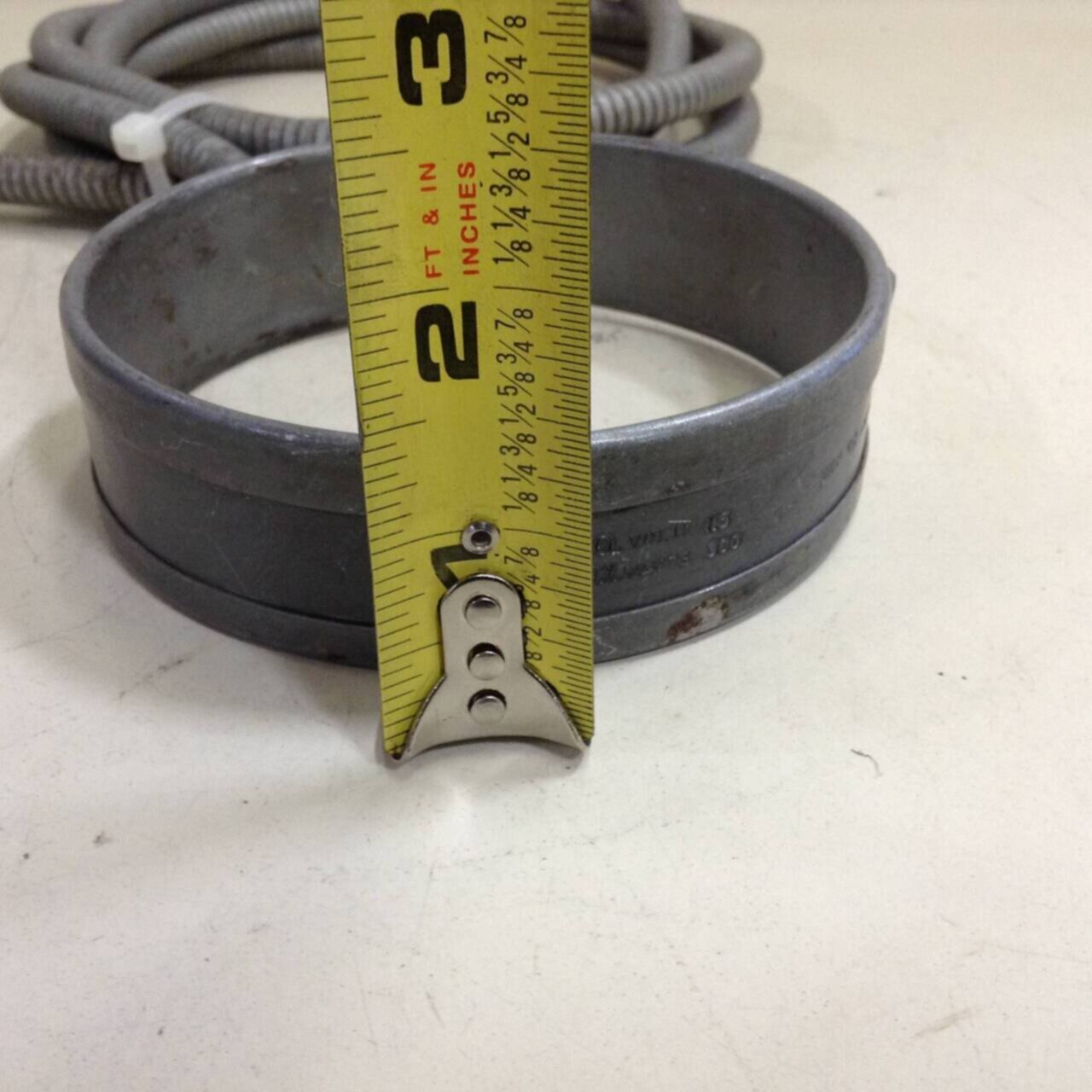 I.H. COMPANY 300 Watt Heater Band UIP 52-373-10 Used #69614