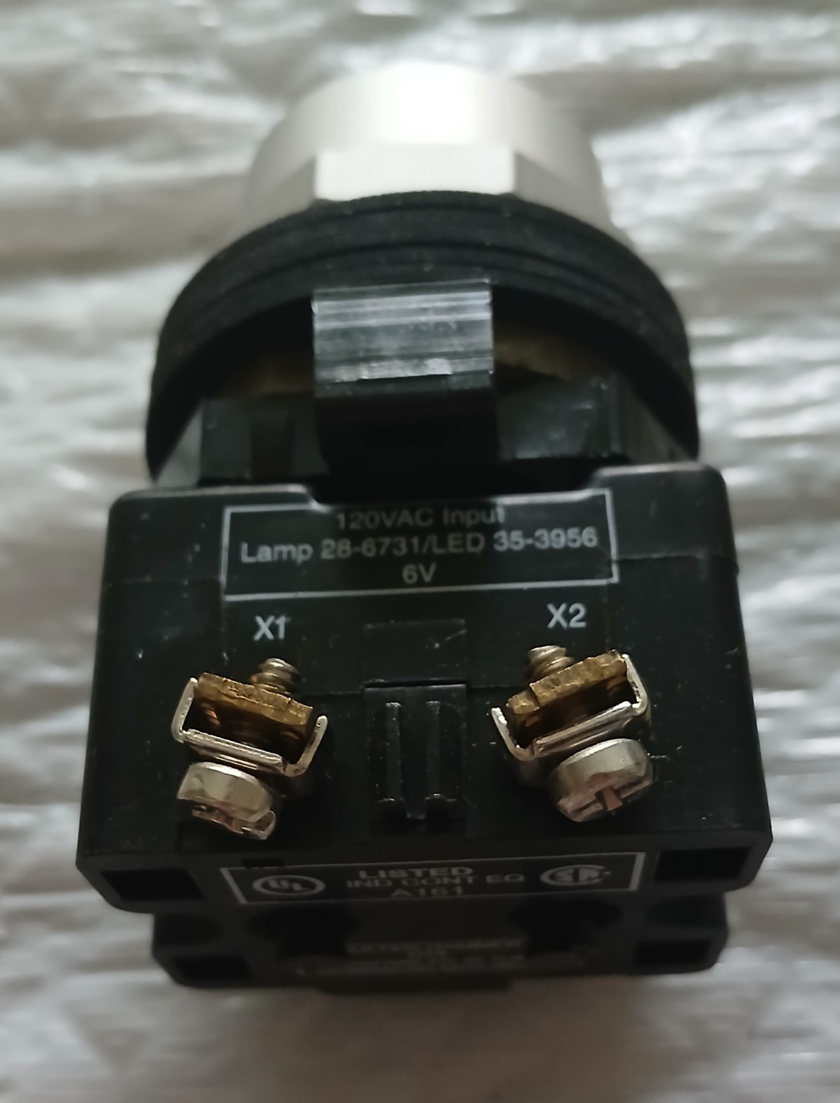Eaton Pushbutton Operator. HT8GBT1. New. No lens or bulb. Free Shipping