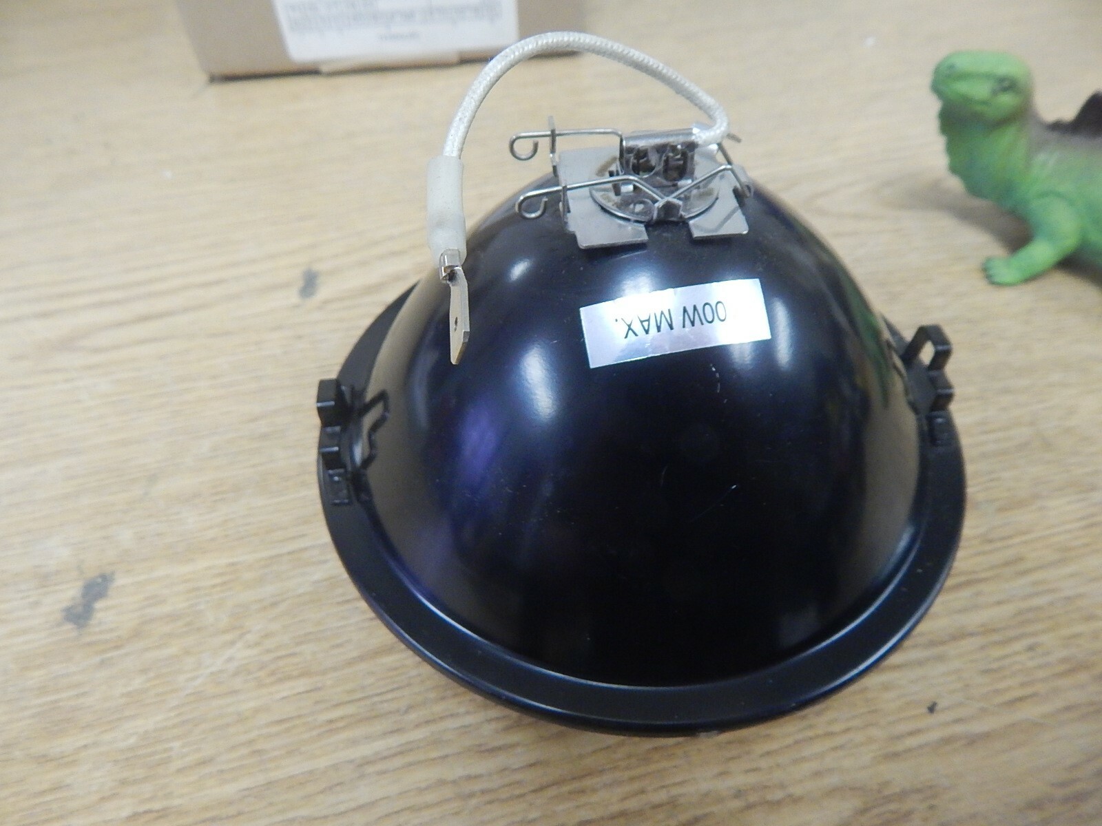 NEW Unity 206011-0002 Spotlight 007219-111012-0001 6″ RH Black Head