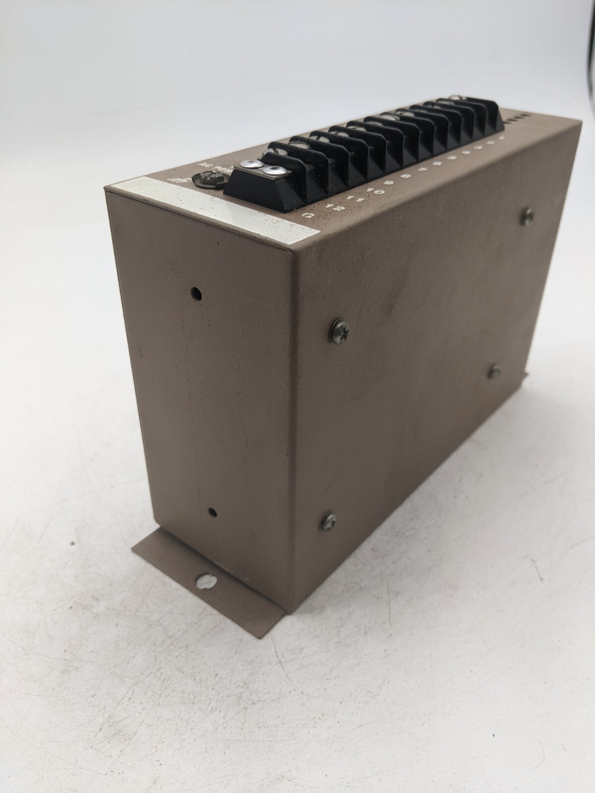 RIS SC-1302 Voltage/Current Isolated Transmitter 115VAC 4-20mA 1-5VDC 4W 50/60Hz