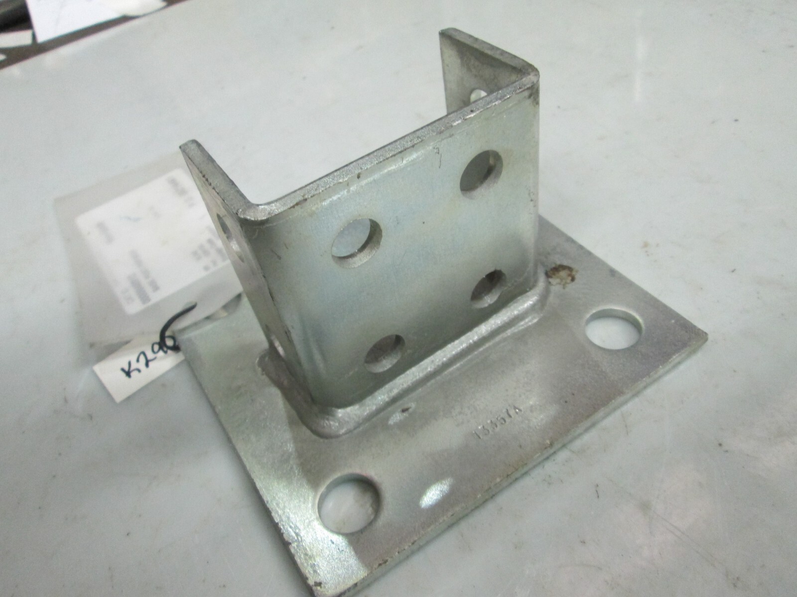 B-Line Post Base For B22A For 3-1/4″ Post Part# B281SQ (New)