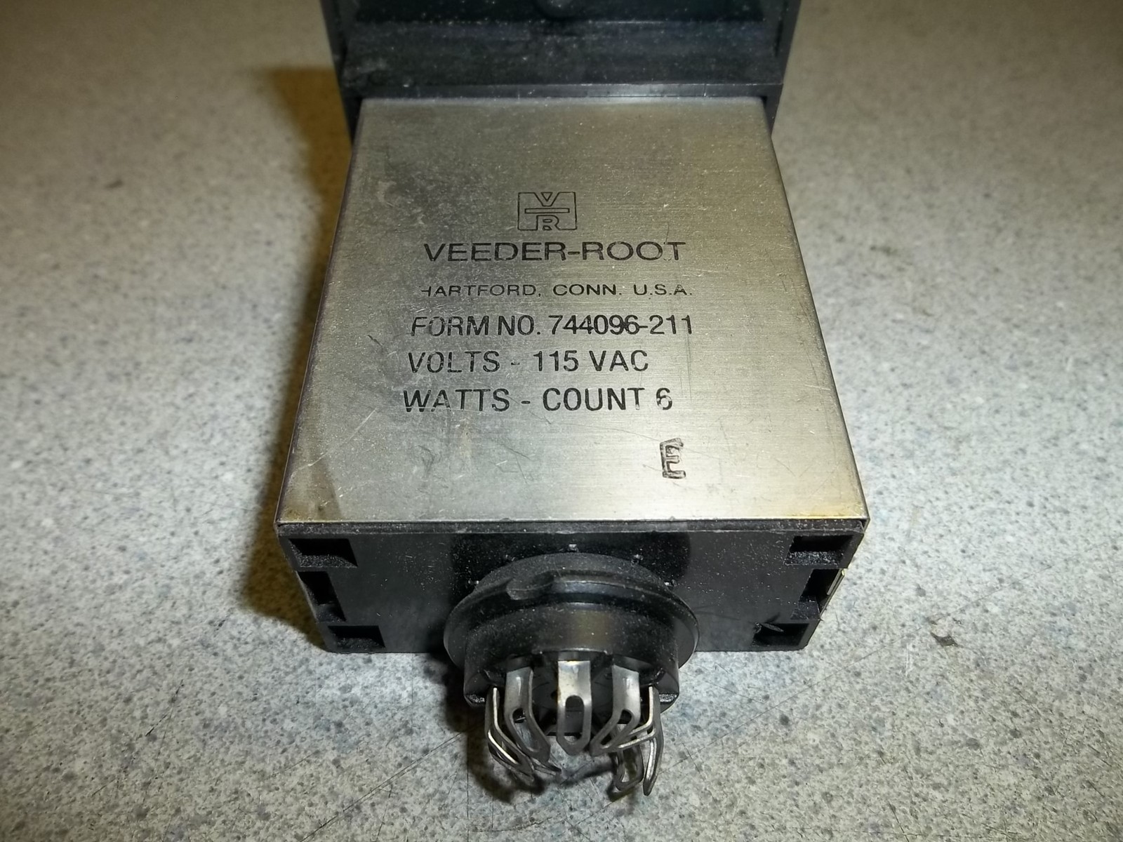 Veeder Root 744096-211 6-Digit Panel Mount Counter *FREE SHIPPING*