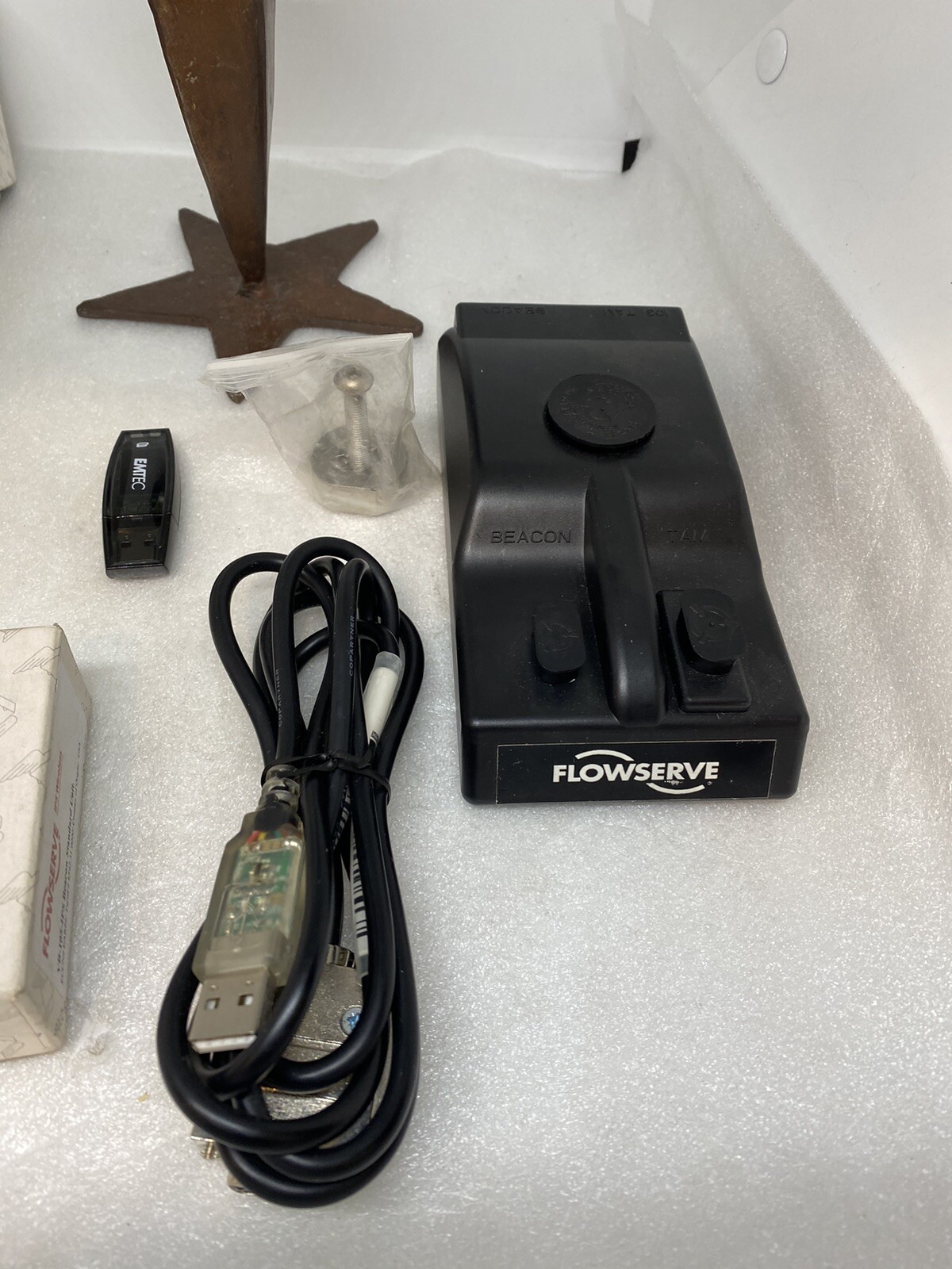 FLOWSERVE IPS Wireless VB-101 Docking Station Kit VB-105-IPS Cable NEW OEM