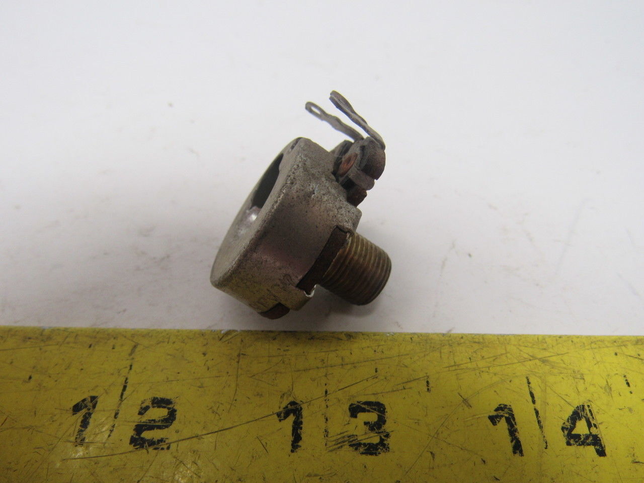 Clarostat 45A305 3MEGO Poteniometer