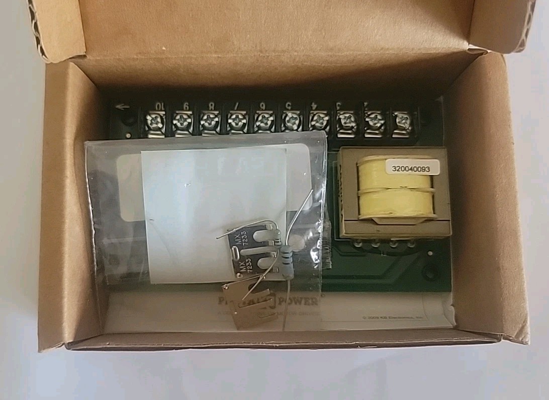 KB Electronics SIGNAL ISOLATOR KBSI-240D (9431C)