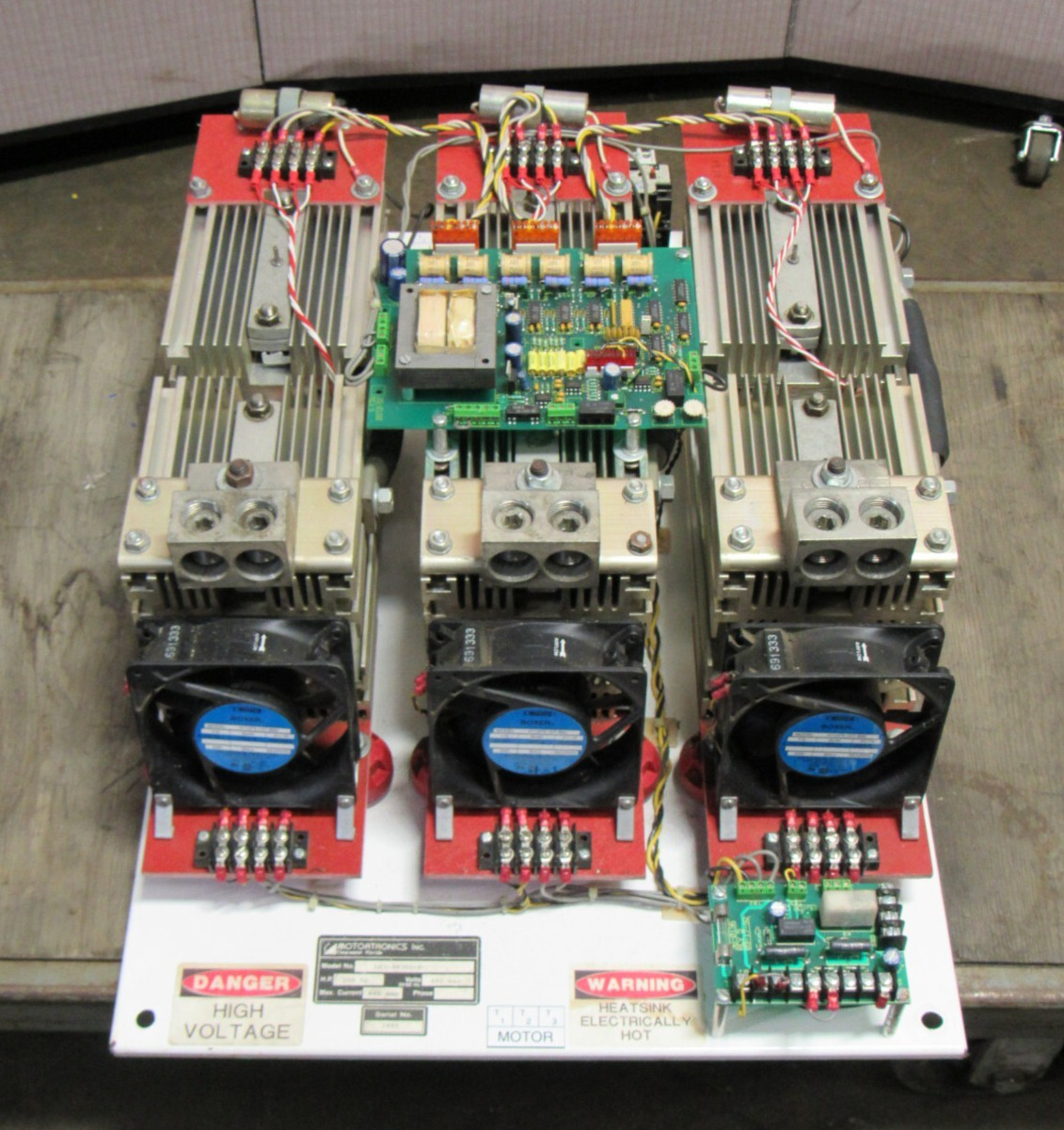 MOTORTRONICS SOFT START MOTOR CONTROLLER LS3-48300-P 300 HP 480V 440 A AMP