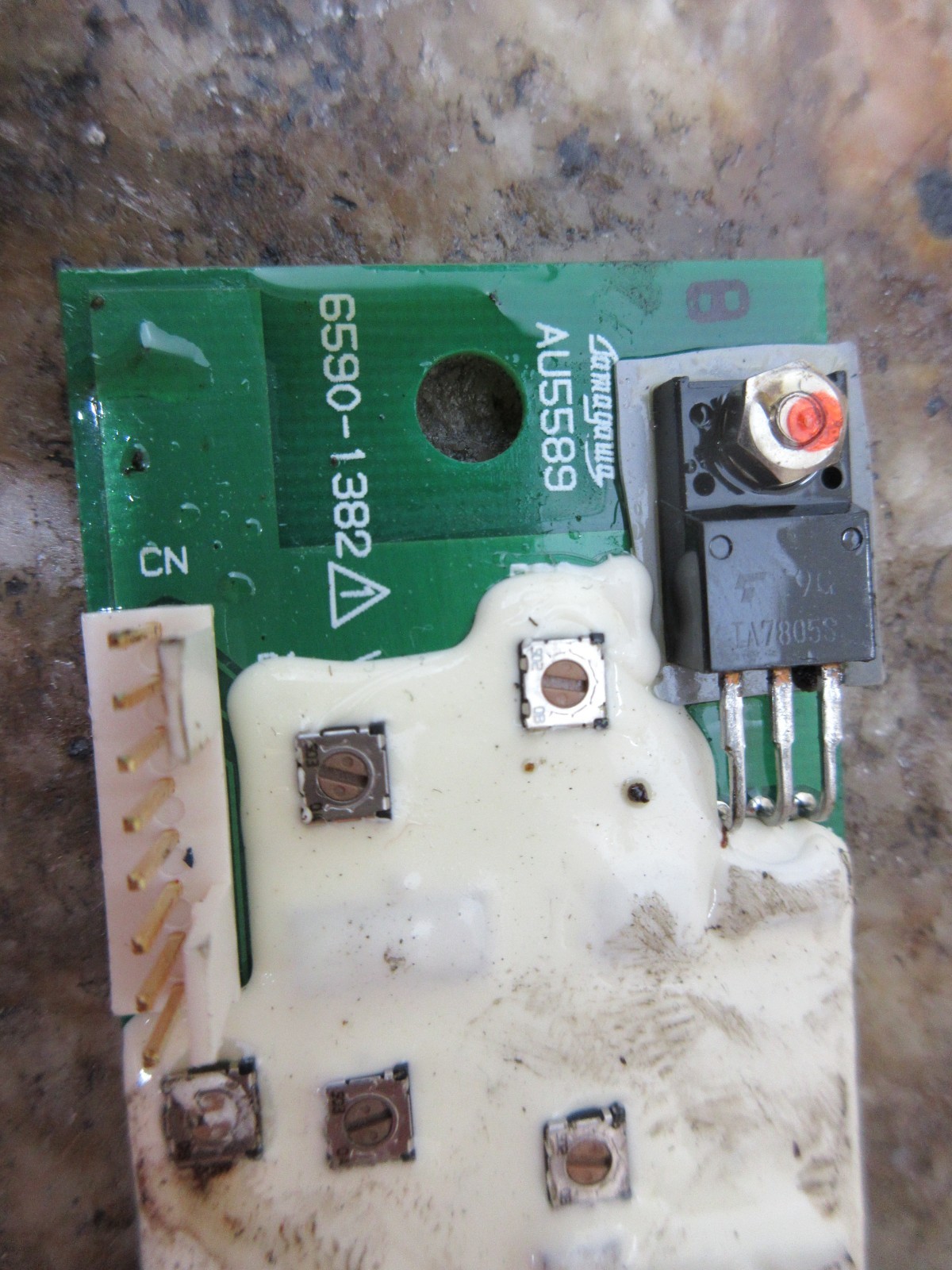 MITSUBHISH MOTOR TAMAGAWA ENCODER AU5589 6590-1382 1