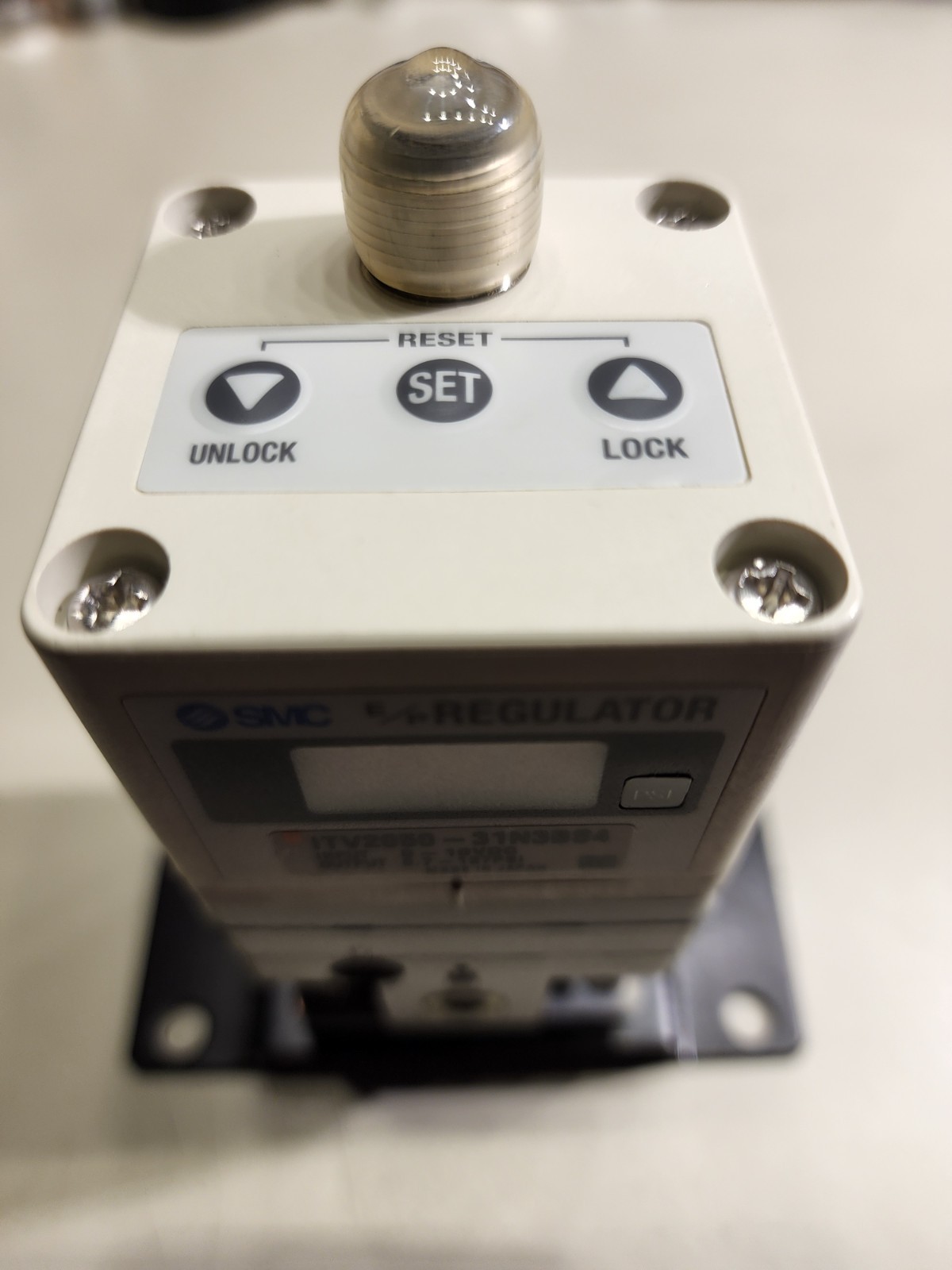 SMC ITV2050-31N3BS4 E/P REGULATOR PSI ELECTRO-PNEUMATIC (UNUSED)