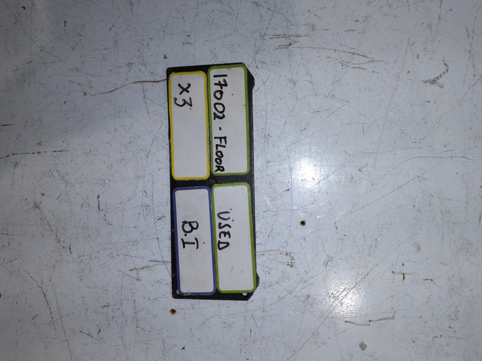 TELEMECHANIQUE MAGELIS MODICON XBTF034610 24V