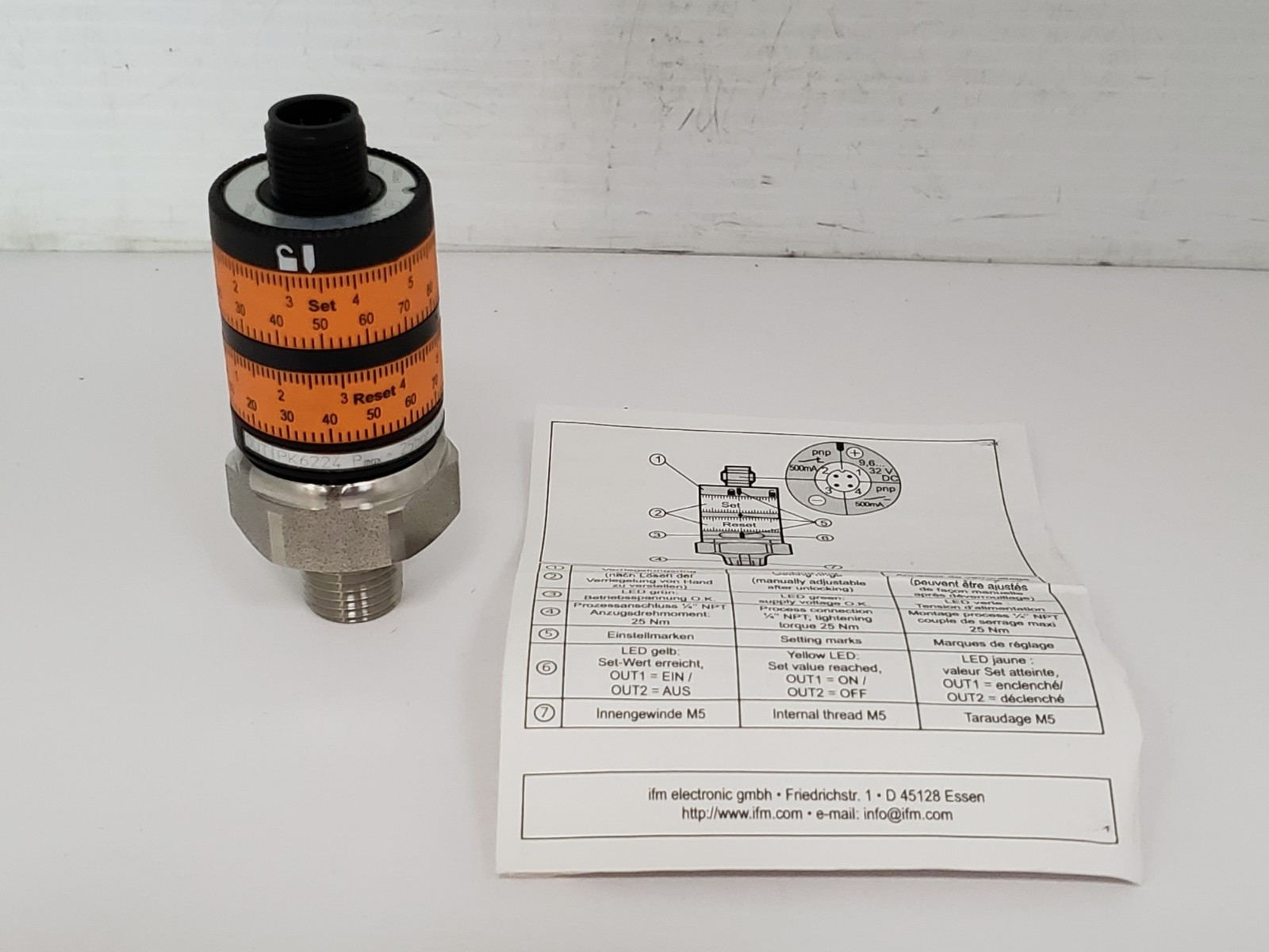 IFM EFECTOR PK6224 PRESSURE SWITCH W/INTUITIVE SWITCH POINT SETTING PNP NNB