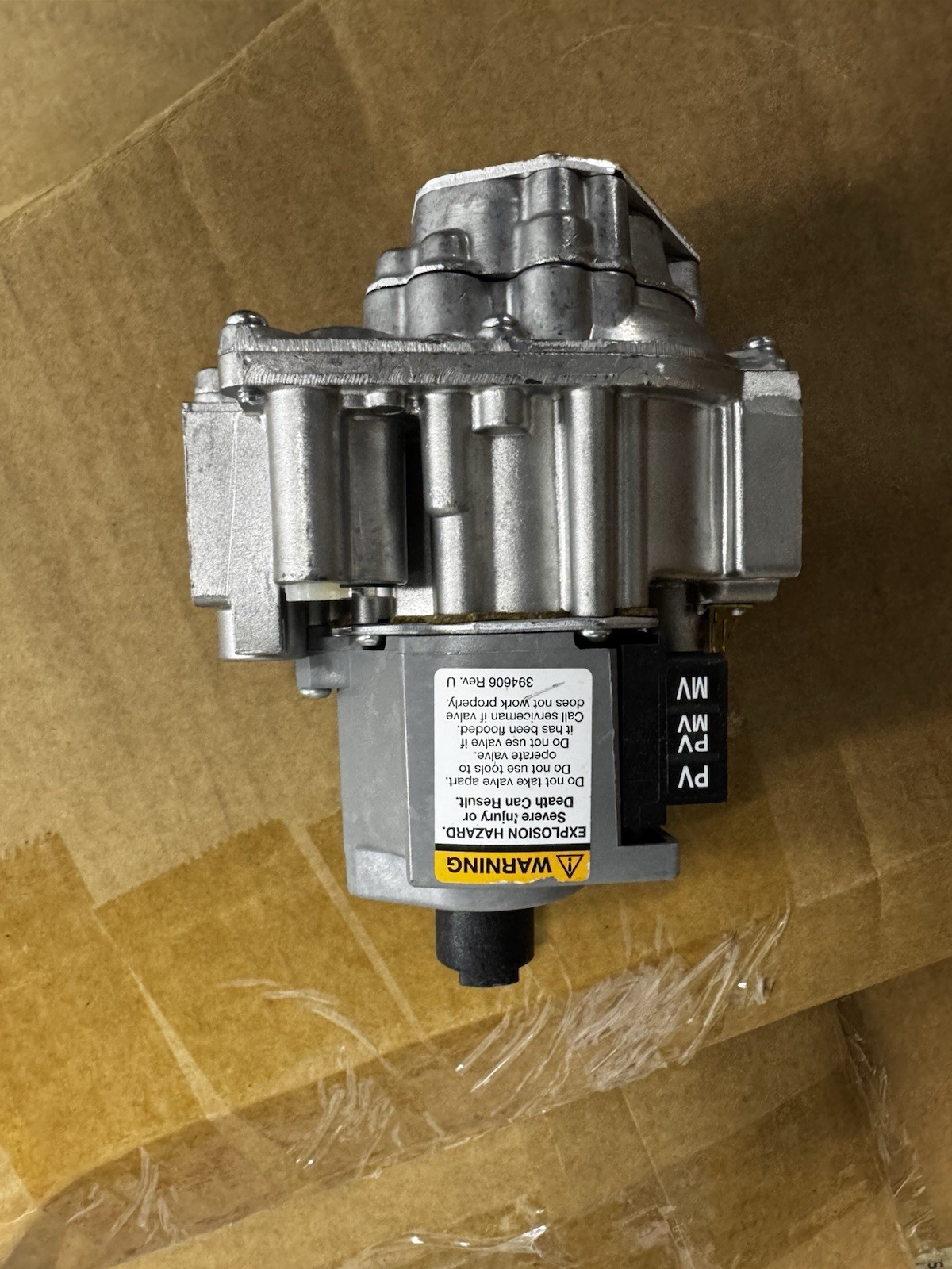 Honeywell VR8304P4553 24V 3/4 X 3/4 Step Opening Intermittent Pilot LP Valve 300