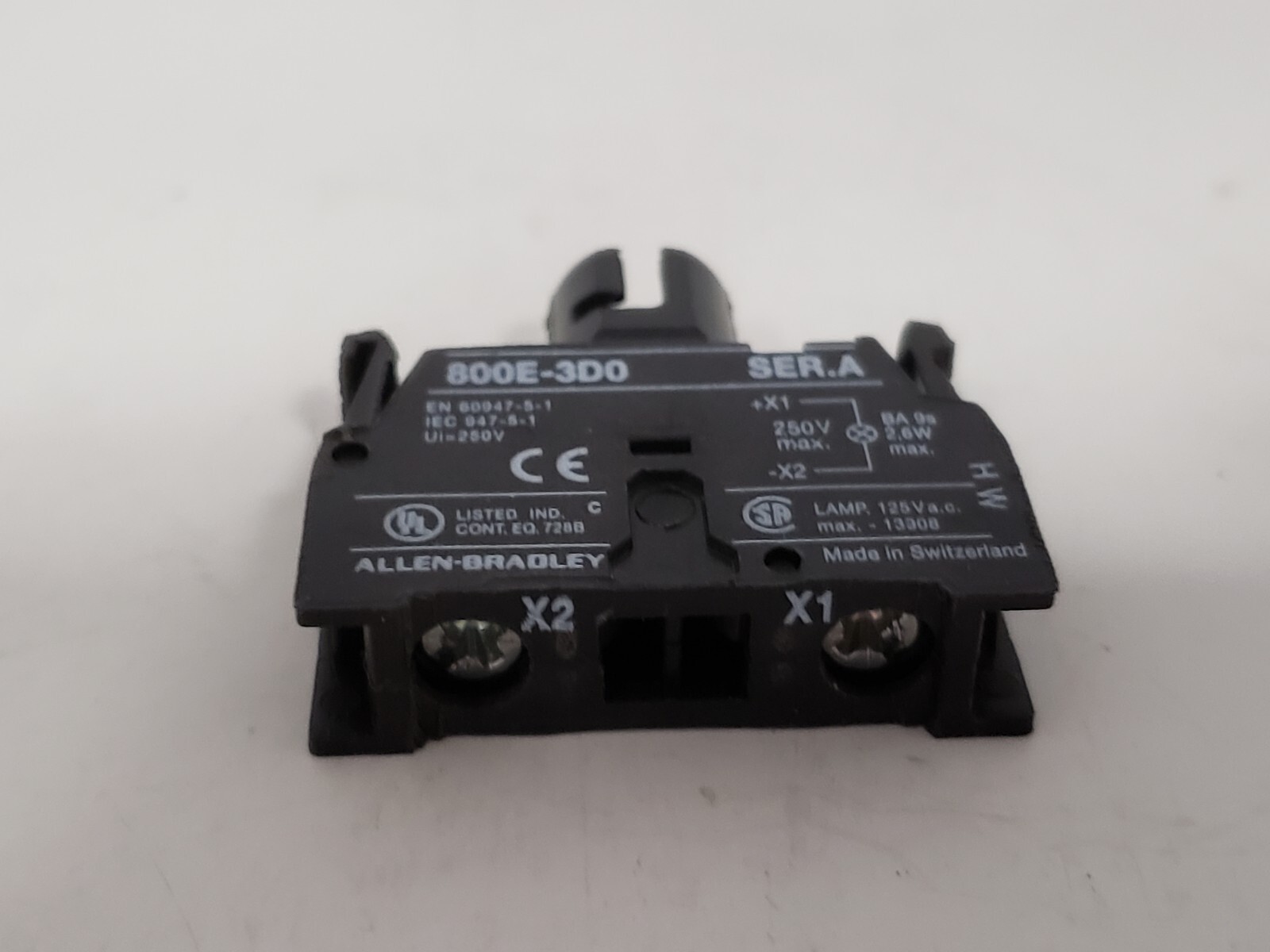 ALLEN BRADLEY 800E-3D0 PILOT LIGHT MODULE 22.5MM 250VAC 2.6W (LOT OF 4)