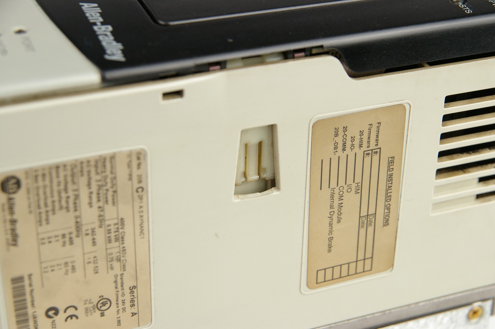 Allen Bradley 20BC2P1A0AYNANC1 Powerflex 700 (Broken Hook)