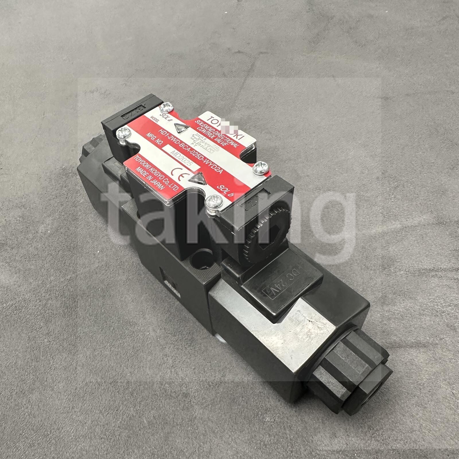 1PCS New Directional Solenoid Valve for HD1-2WD-BCA-025D-WYD2A