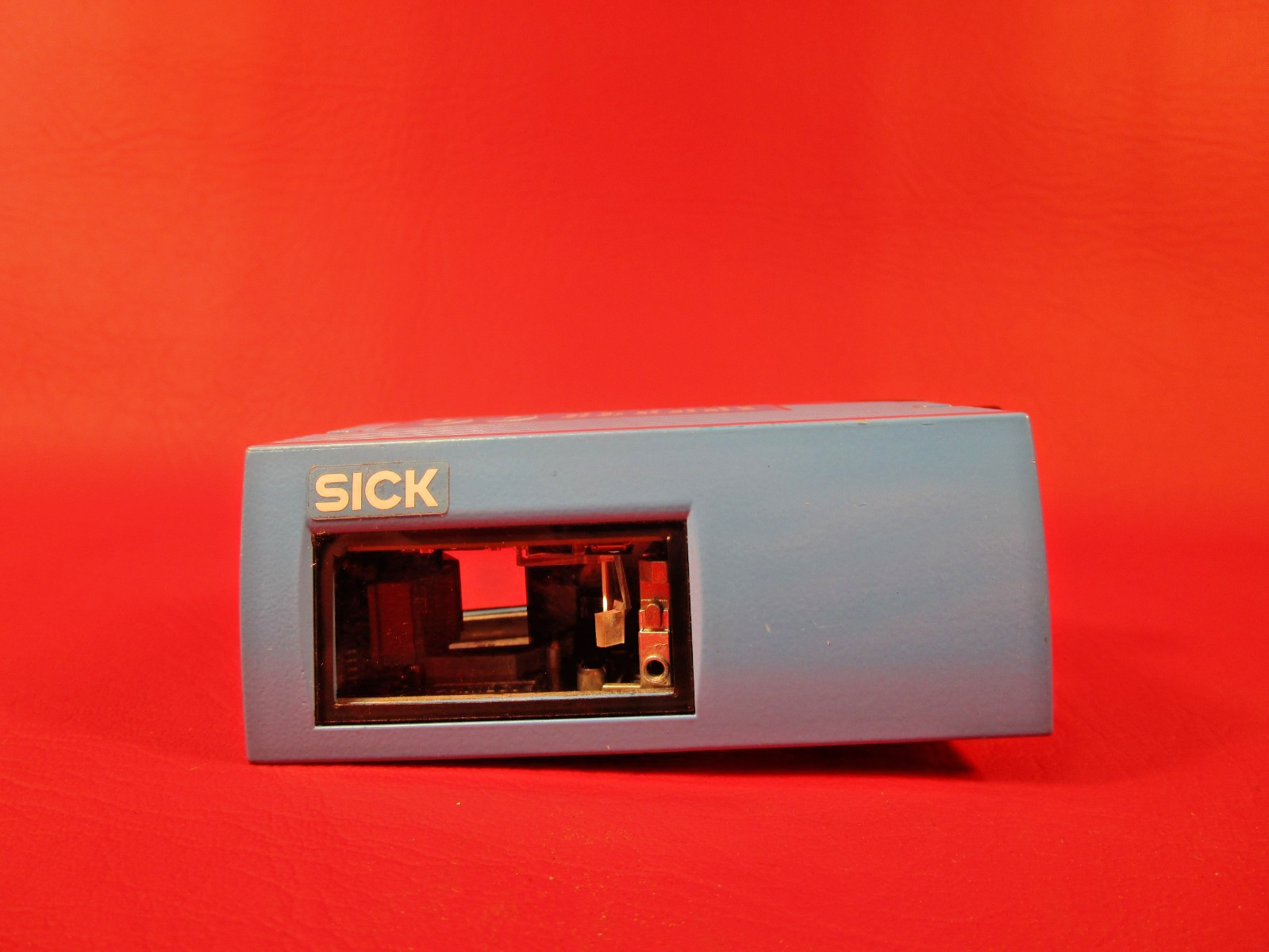 Sick CLV650-0120, 1042121 Fixed Mount Barcode Scanner