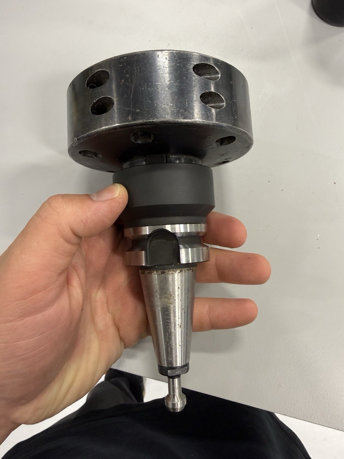 COMMAND TOOLING SYSTEMS B2S4-1000 BT30, FACEMILL HOLDER, Shell Mill BT30