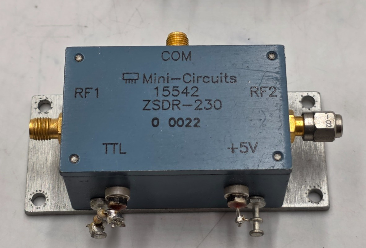 COM MINI-CIRCUITS 15542, ZSDR-230 10-3000MHz SMA RF Coaxial Microwave Switch