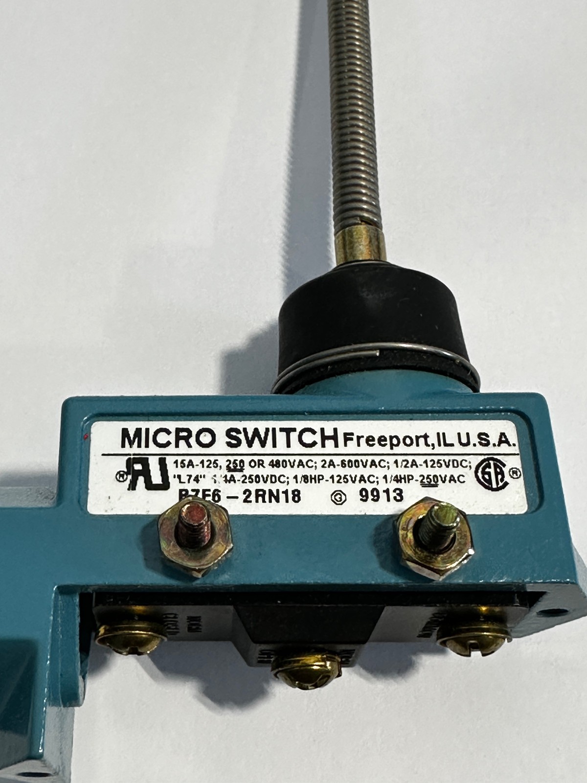 NEW OLD STOCK! HONEYWELL MICRO SWITCH BZE6-2RN18