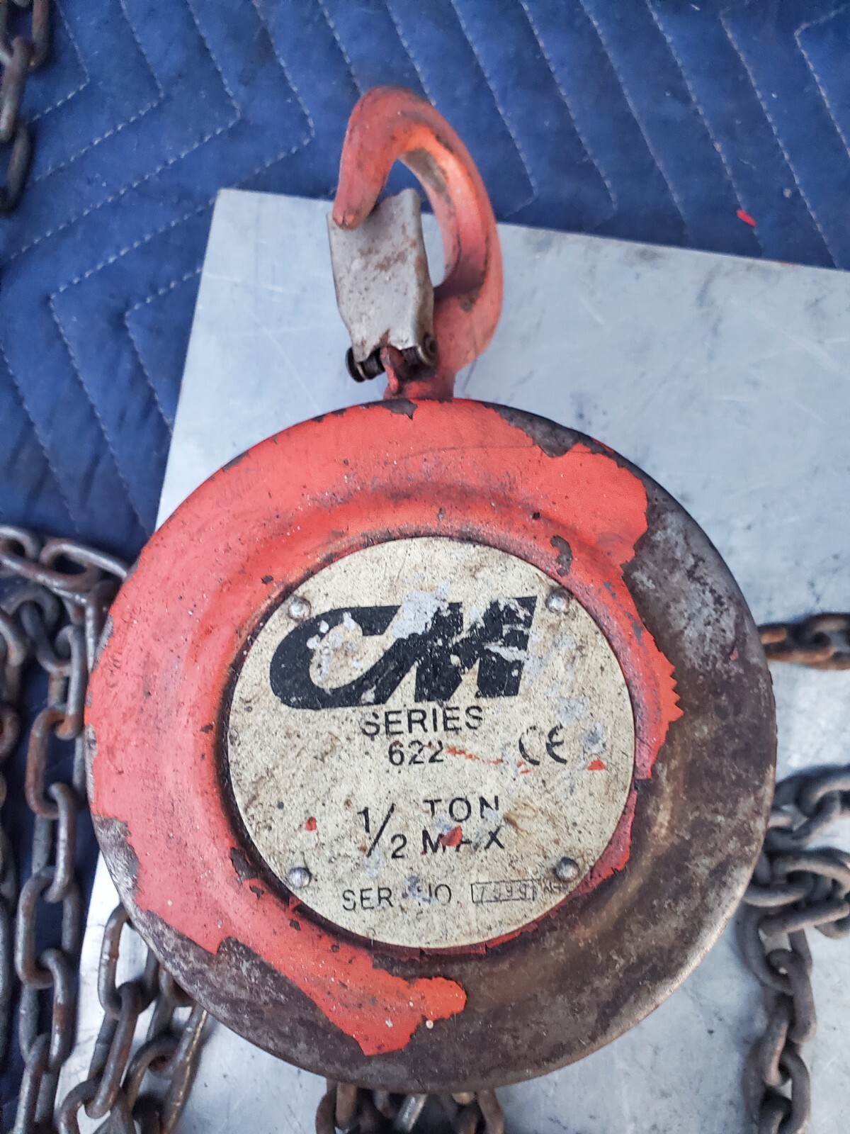 CM Hoist 622 1/2 Ton 5 x 4.25 x 9″ 12 Ft Chain Hand Chain Hoist