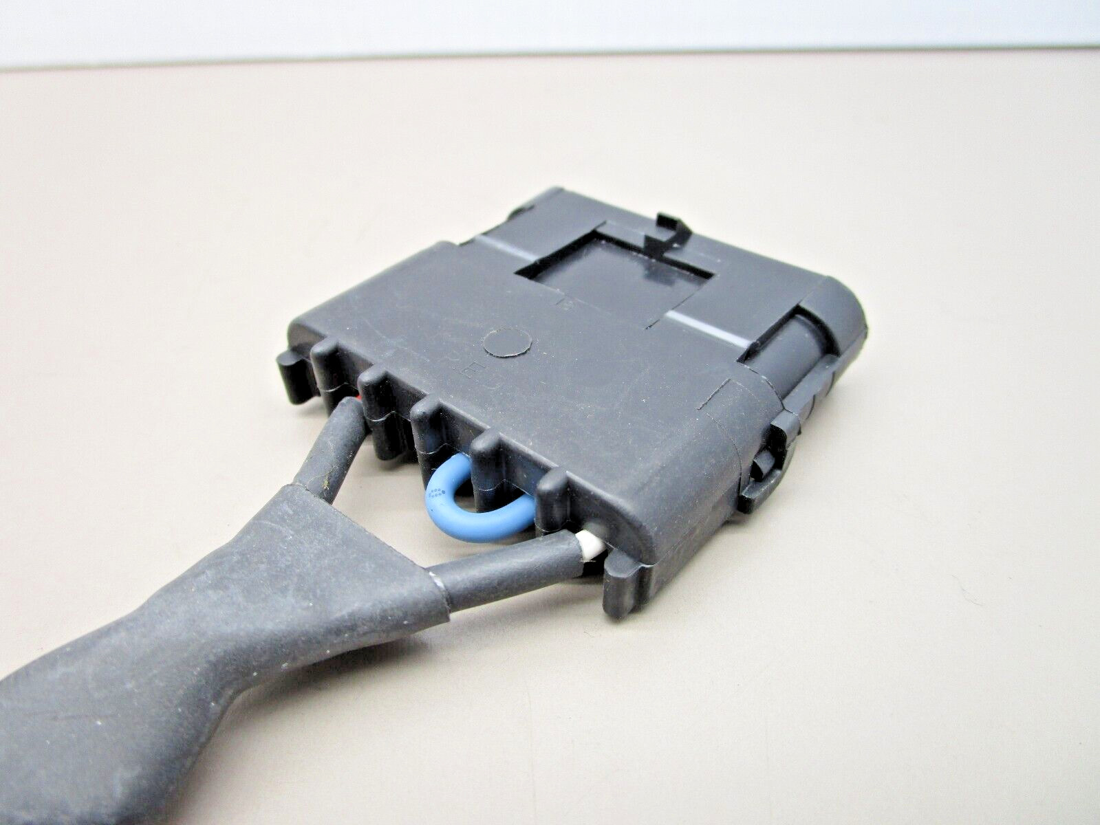 WMI 052643503 HAR003 Specialty Connector Assembly 6-Pin Weatherpack