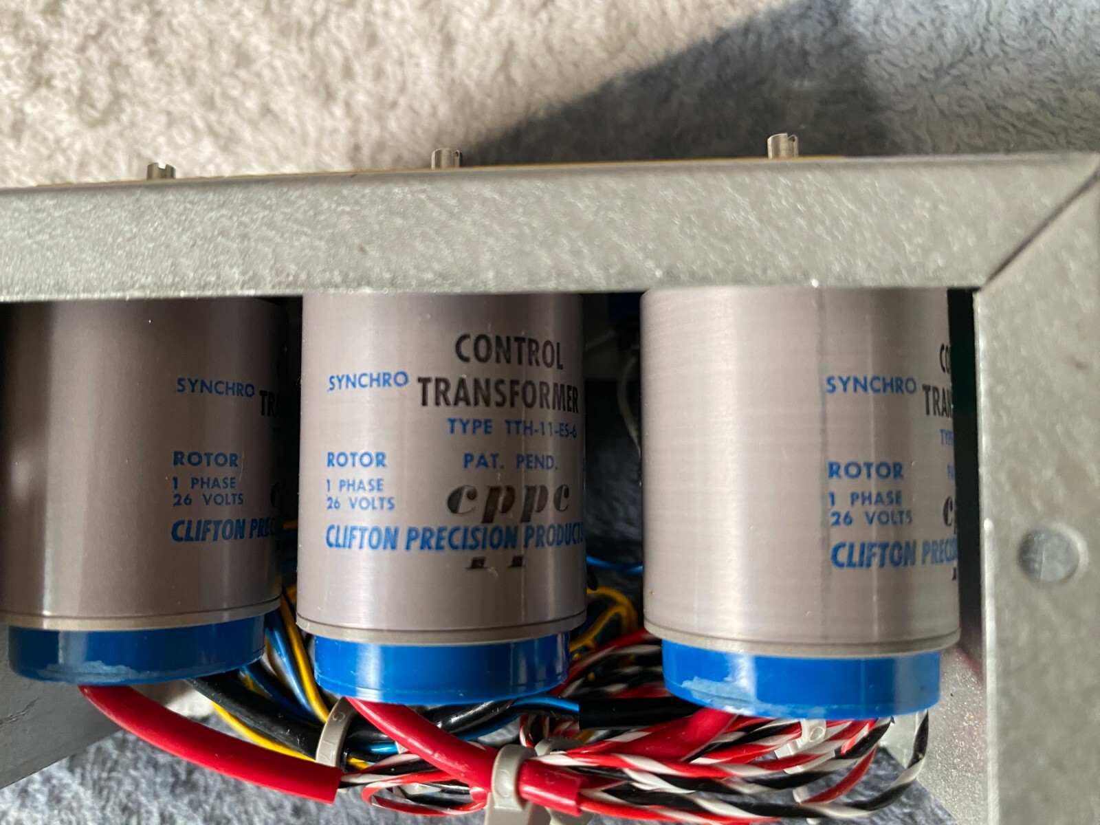 Synchro/Resolver Test-Box (4.27VA & 2.84VA) (11.8V 400Hz)