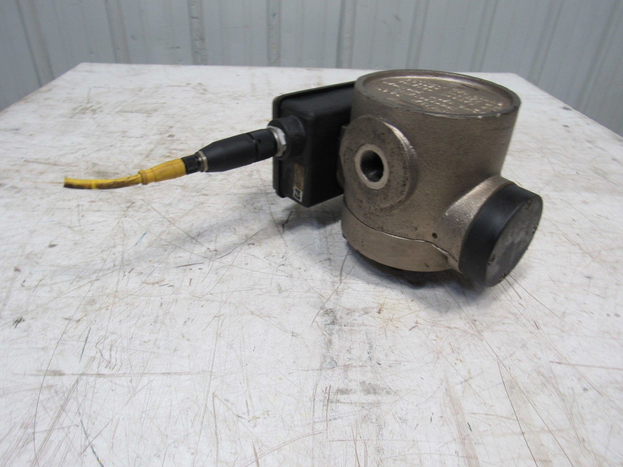 UFM MH-NSF16GM-12BP-32V1.0-A1WU-PC3 Type 4 0-16 GPM Flow Meter 1/2″ Ports