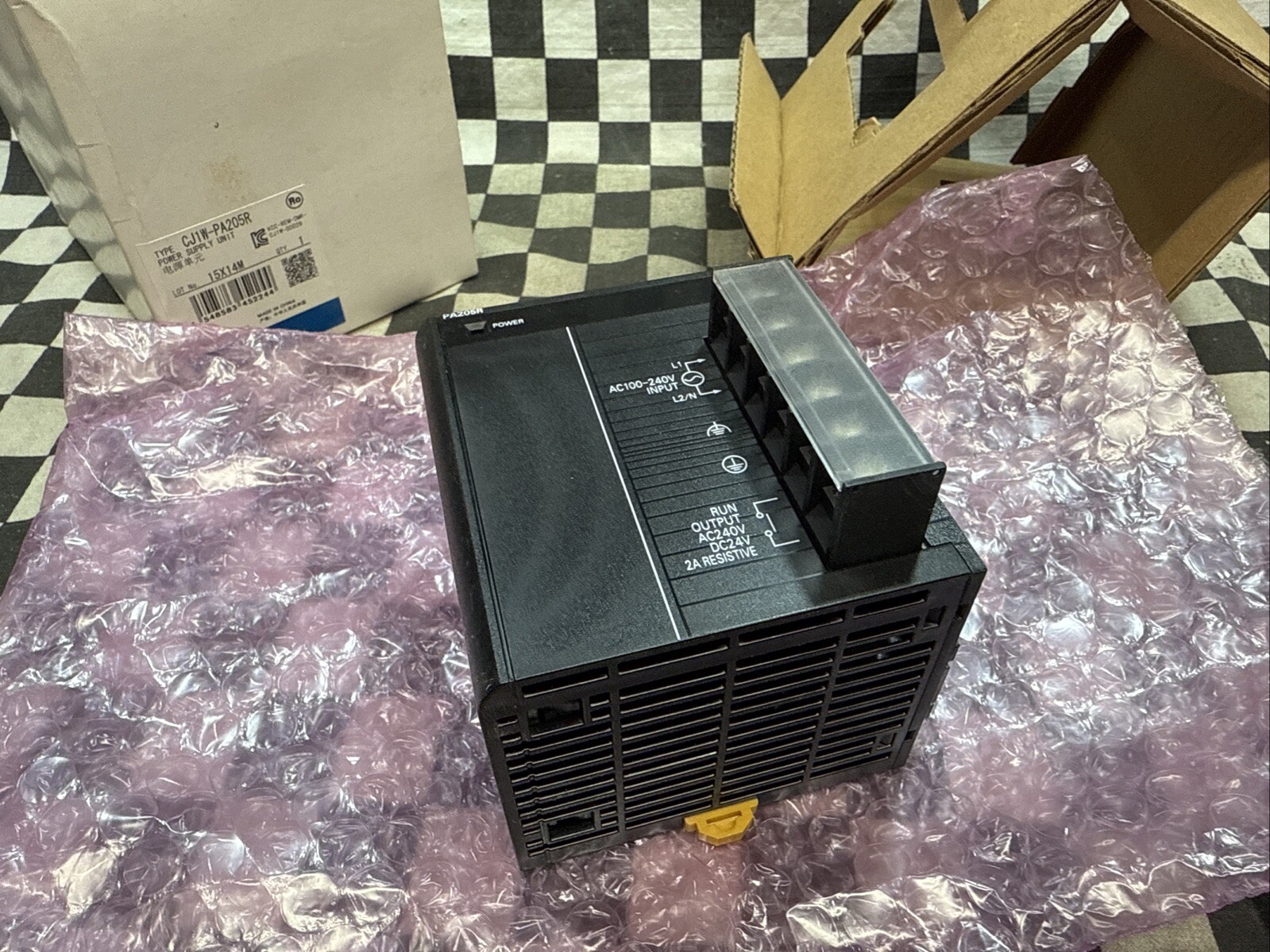 OMRON POWER SUPPLY, 100-240V, 100VA, CJ1W-PA205R, CJ1WPA205R, SHIPSAMEDAY#1212P6