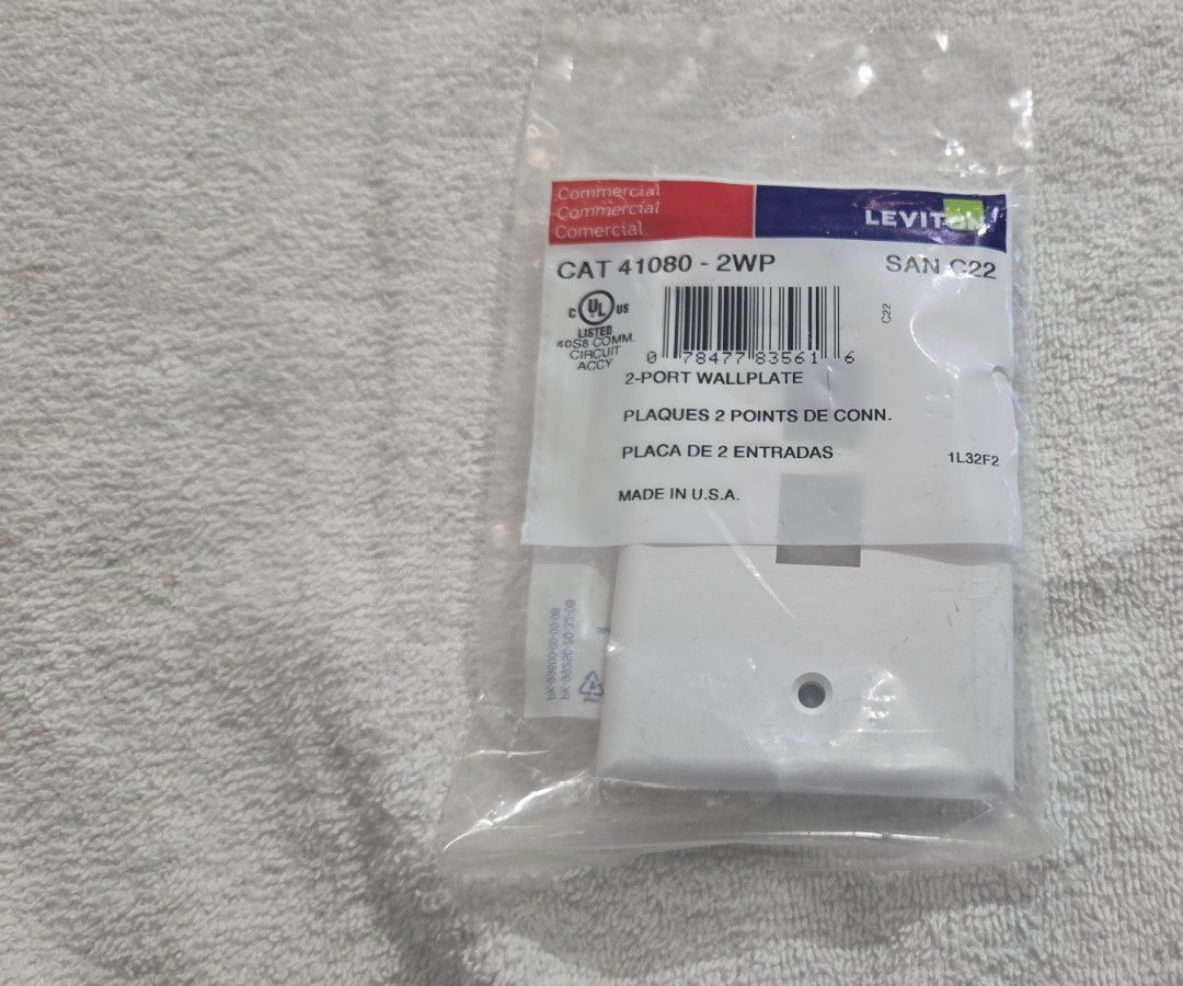 41080-2WP 2 Port Leviton Single-Gang QuickPort Wallplate White 16 PACK