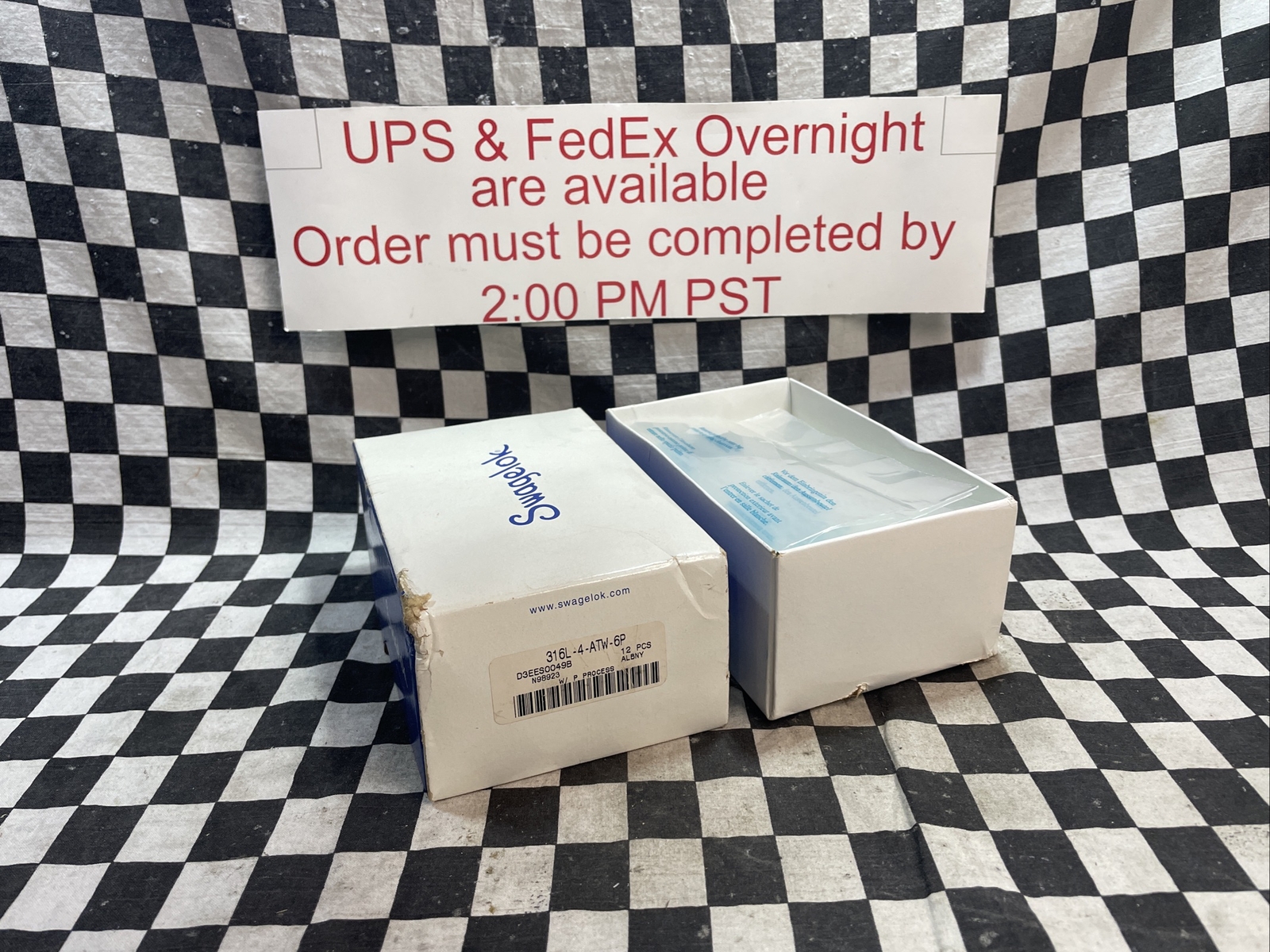 SWAGELOK 316L-4-ATW-6P, 316L4ATW6P, TUBE BUTT WELD CONNECTOR 1/4″, LOT OF 12