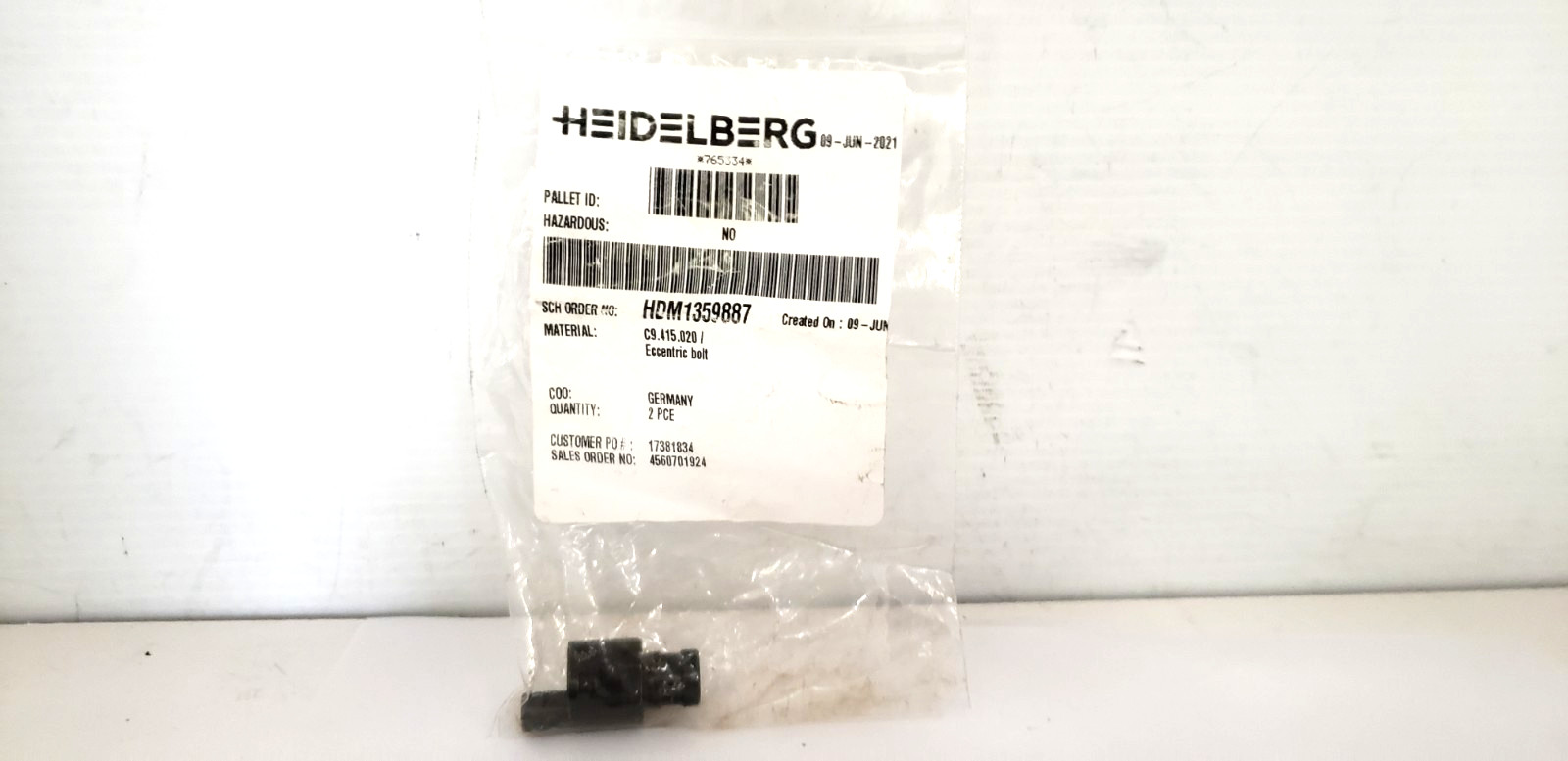 HEIDELBERG C9.415.020 ECCENTRIC BOLT, NIB