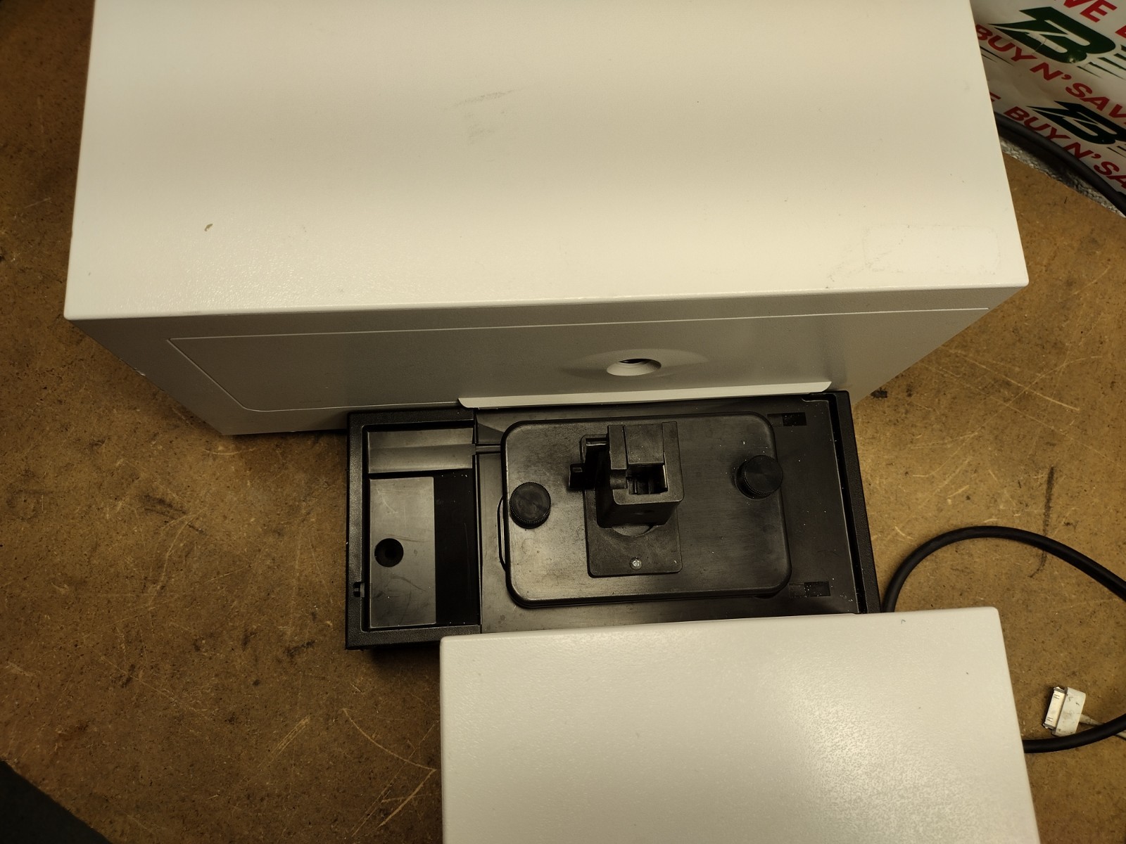 Agilent G1103B Cary 8454 Uv-Vis Spectrophotometer w/Power Cord – USED