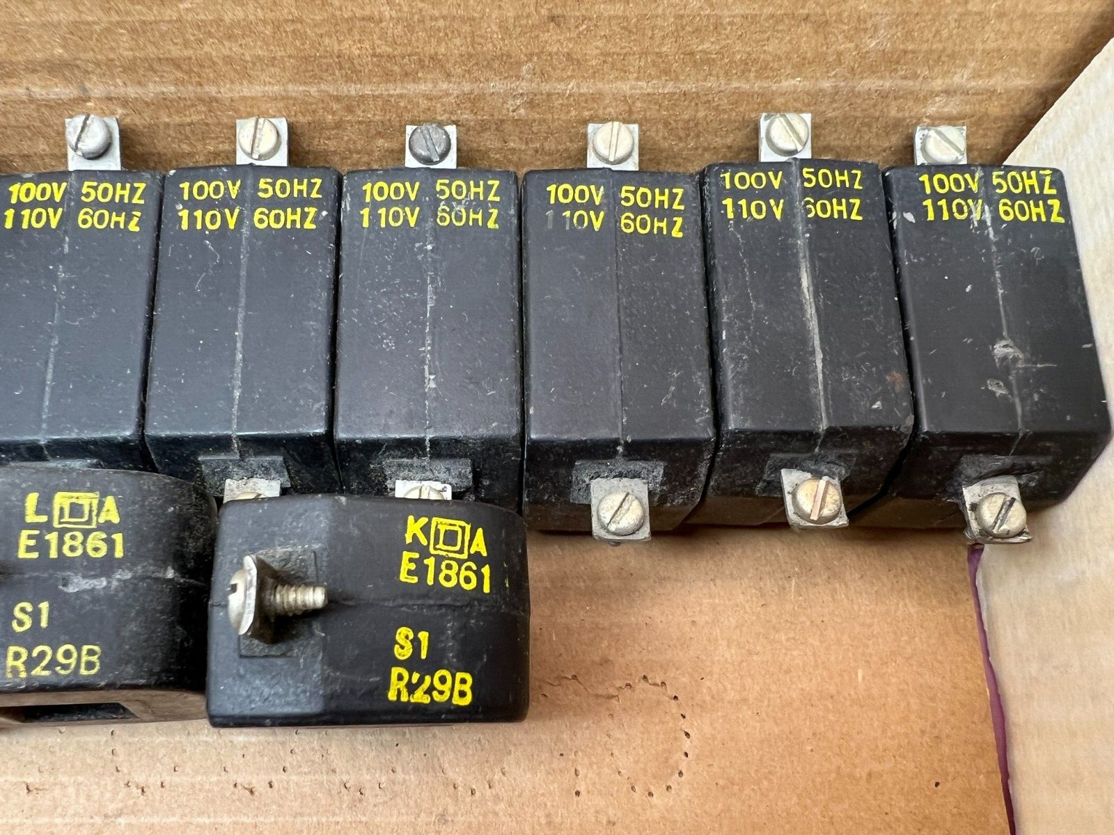 Square D, E1861 S1 R29B, 110V 60Hz, 100v 50Hz, New, Fast Tracked Shipping