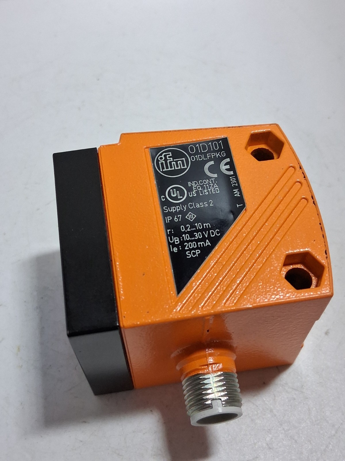 IFM O1D101 PHOTOELECTRIC DISTANCE SENSOR 10-30VDC 0.2-10M RANGE 5-PIN NNB