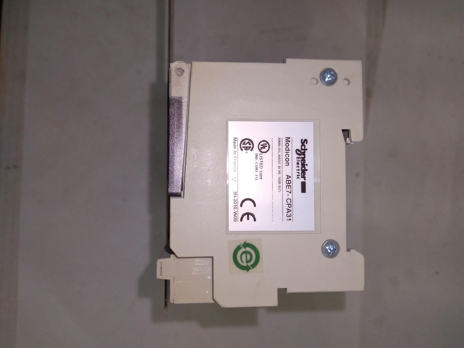 SCHNEIDER ELECTRIC MODICON ABE7-CPA31 PV01