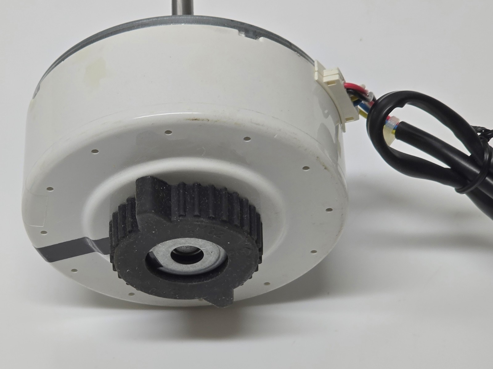 ZWR15-D FN10D-ZL Brushless DC Motor 200-370V 15W 1400RPM Fits Gree 150104060117