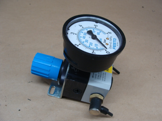 FESTO PRESSURE REGULATOR LRP-1/4-4 159501 P1 MAX: 12BAR 175PSI/1.2MPa
