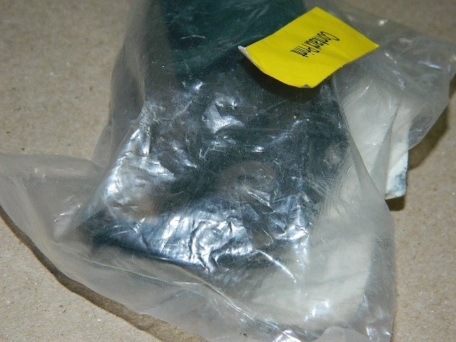 Numatics 225-272 SOLENOID VALVE NEW 24 VDC LOT # 104